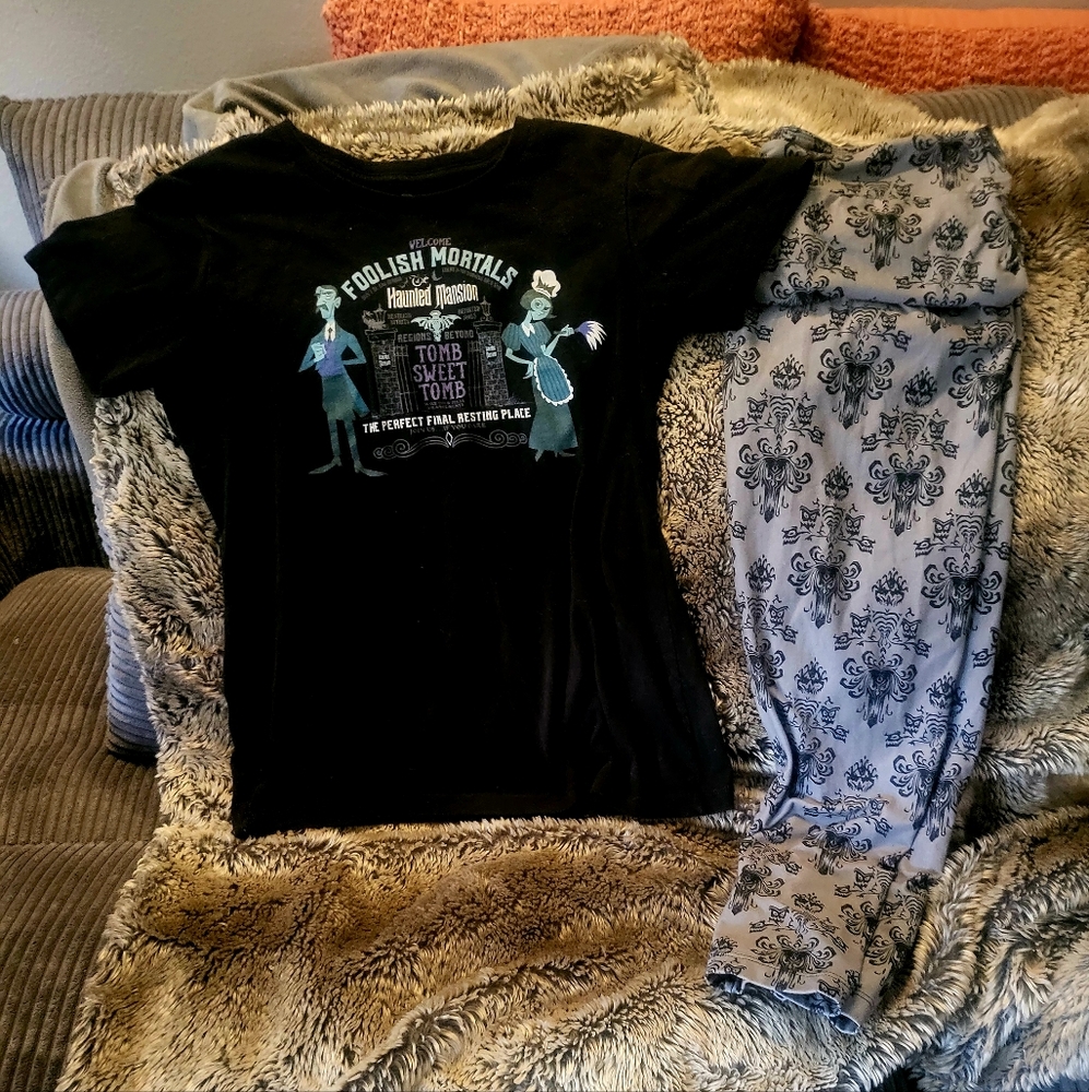 Disney Haunted Mansion Tshirt and Leggings Set